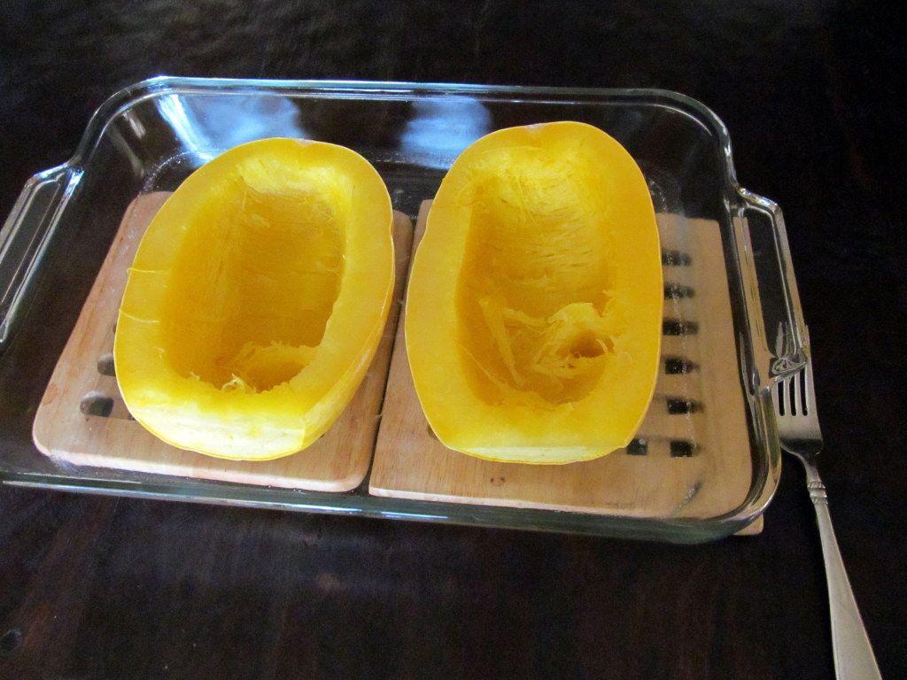 Spaghetti Squash Tutorial via OrganicallyMo.com
