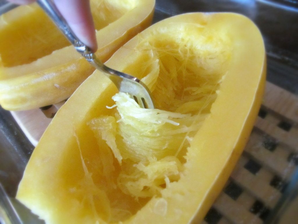 Spaghetti Squash Tutorial via OrganicallyMo.com