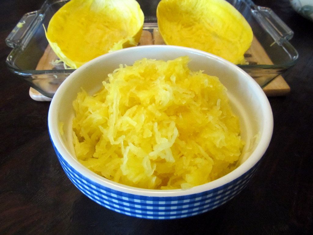 Spaghetti Squash Tutorial via OrganicallyMo.com